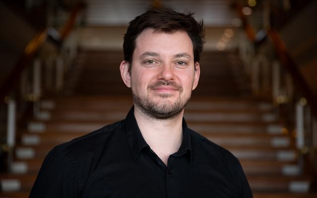 Headshot of Cameron Campbell